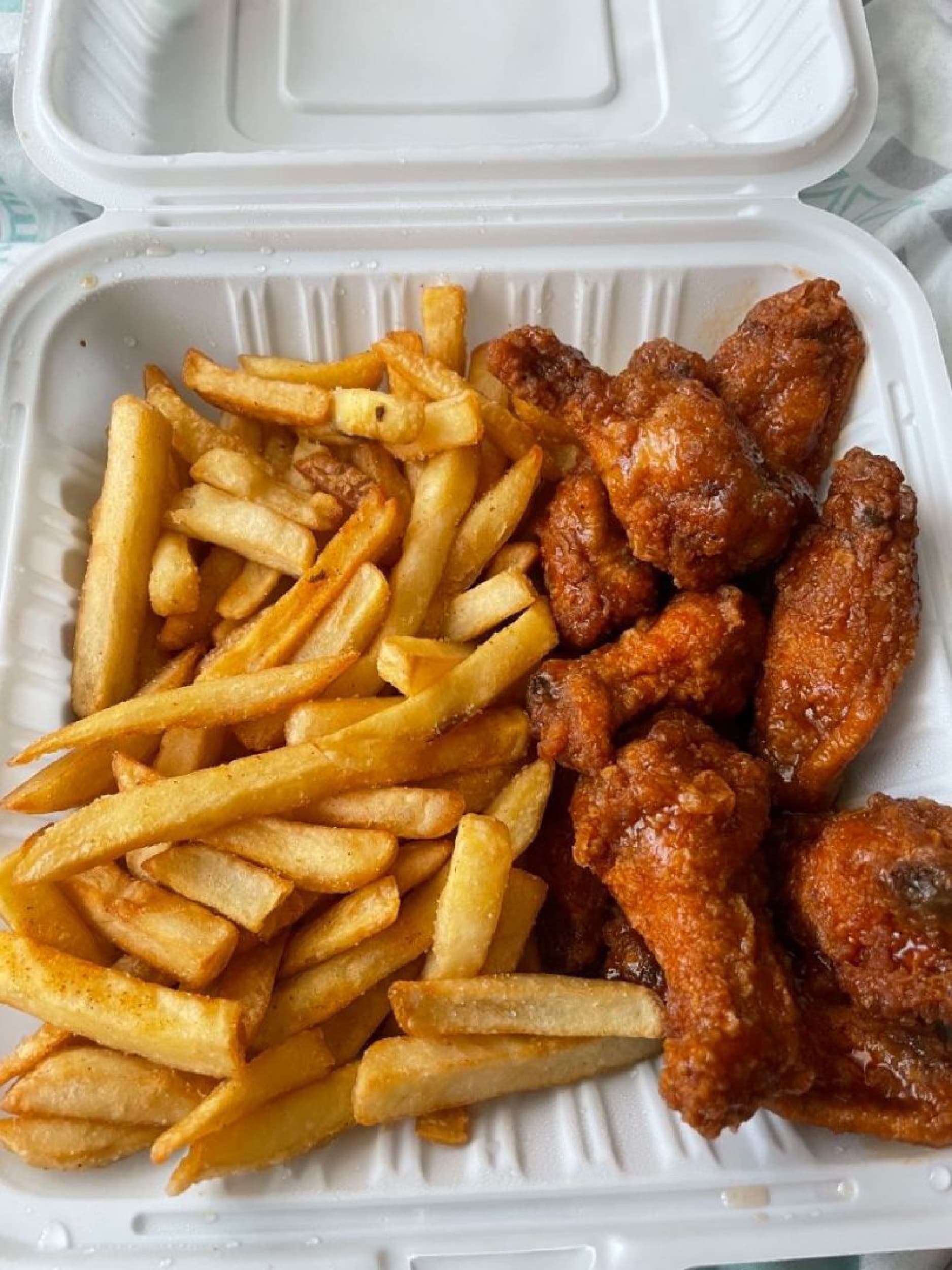 Halal Chicken Wings (3 Pc)